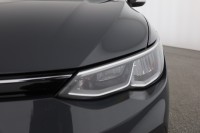 VW Golf VIII Variant 1.5 eTSI DSG