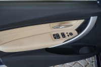 BMW 330 i xDrive Advantage