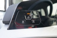 VW Golf VIII Variant 1.5 eTSI DSG Life