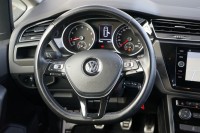 VW Touran 1.5 TSI R-Line