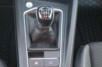 VW Golf VIII 1.5 16V TSI Active