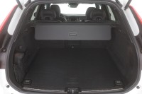 Volvo XC 60 B4 R-Design AWD