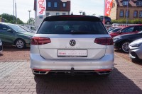 VW Passat Variant 1.5 TSI R-Line DSG