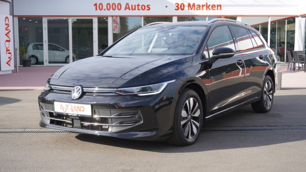 VW Golf VIII Variant 1.5 eTSI Goal DSG