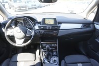 BMW 218 i Advantage