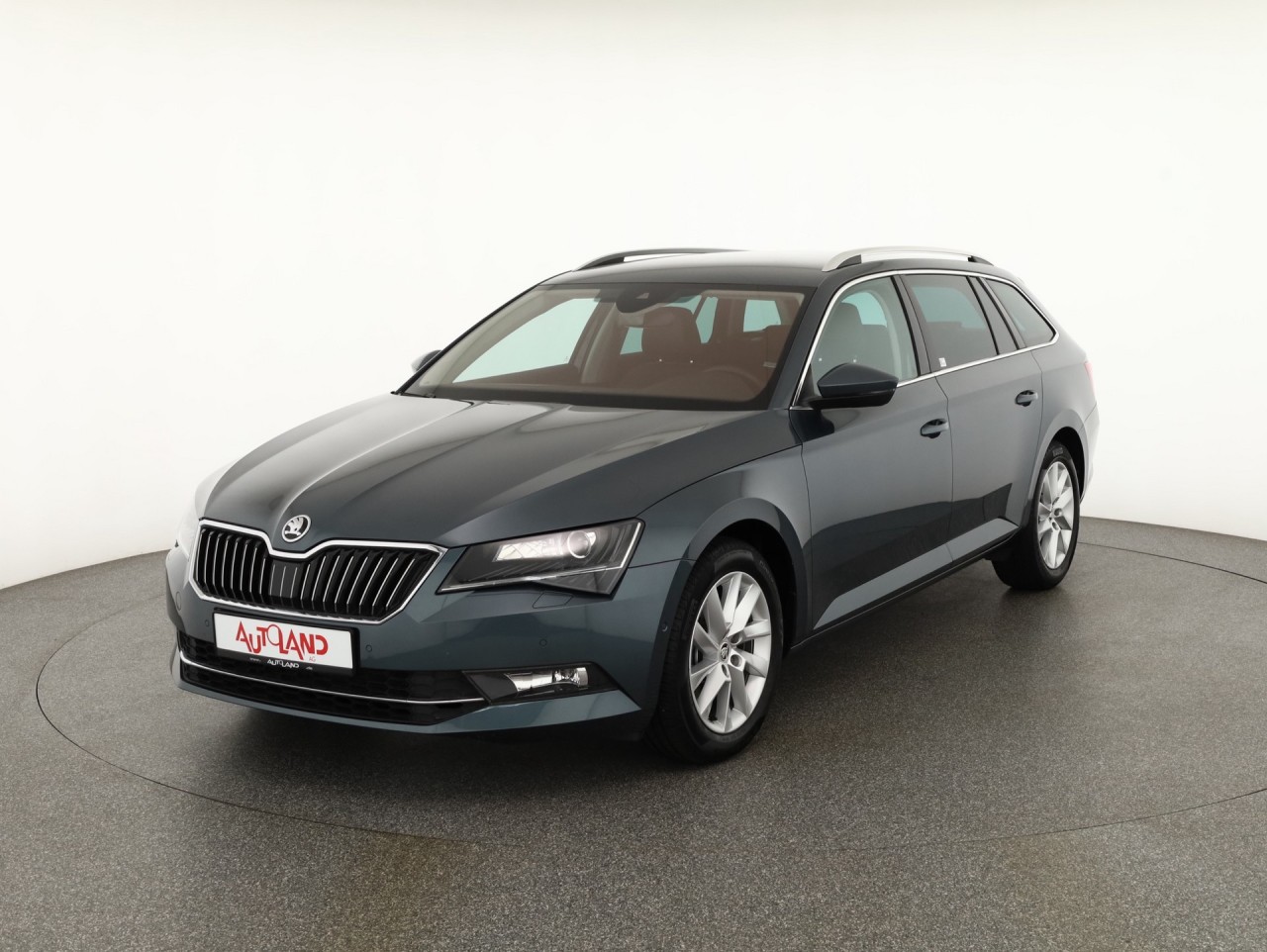 Skoda Superb Combi 2.0 TDI DSG Style