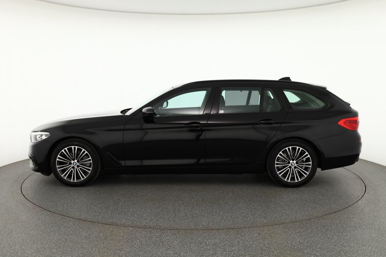 BMW 520 520i Touring Sport Line