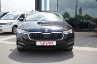 Skoda Octavia Combi 1.5 eTSI Tour DSG