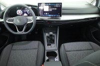VW Golf VIII 1.5 TSI