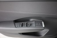VW T-Roc 1.5 eTSI DSG n.Modell