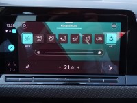 VW Golf VIII Variant 1.5 TSI R-Line