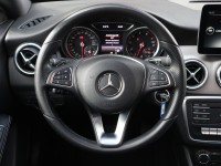 Mercedes-Benz CLA 200 Shooting Brake Urban