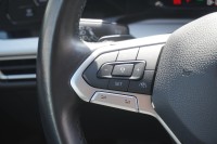 VW Golf VIII Variant 1.0 eTSI DSG