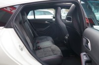 Mercedes-Benz CLA 200 AMG Line