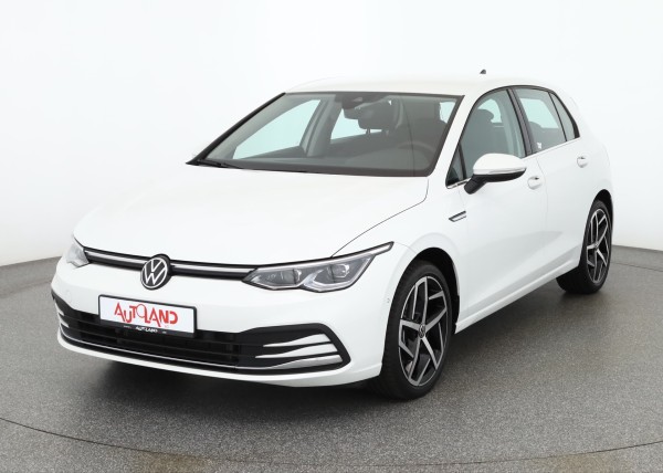 VW Golf VIII 2.0 TSI DSG Style