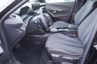 Peugeot 2008 1.2 M-Hybrid Allure Aut.