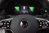 VW Golf VIII Variant 2.0 TDI DSG 2x R-Line