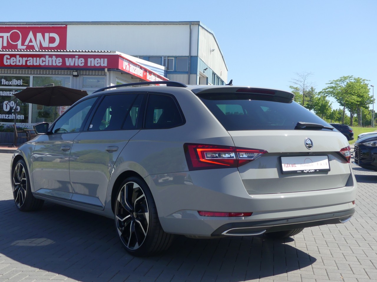 Skoda Superb Combi 2.0 TDI Sportline
