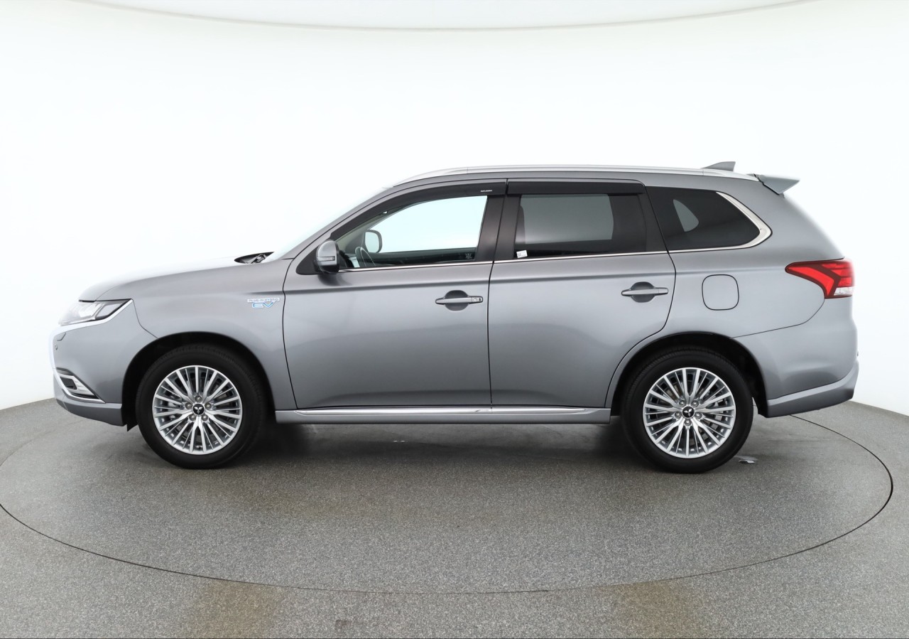 Mitsubishi Outlander 2.4 PHEV Basis 4WD