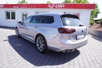 VW Passat Variant 1.5 TSI R-Line DSG