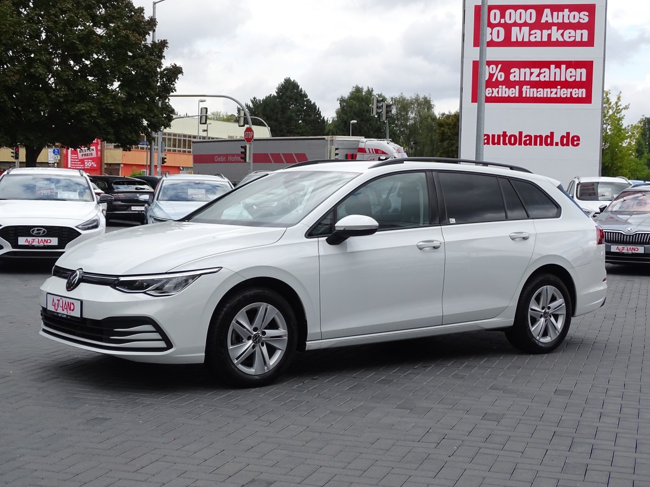 VW Golf VIII Variant Life eTSI