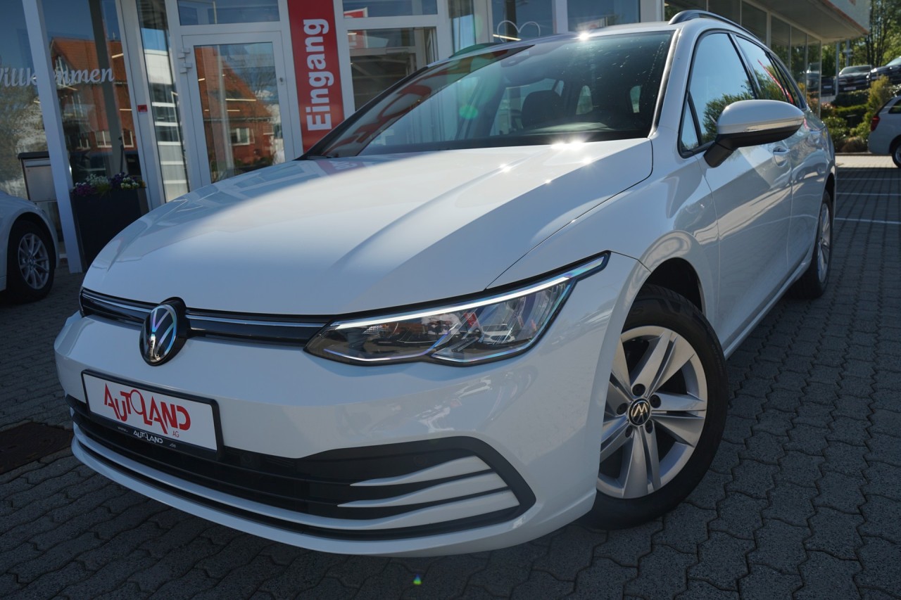 VW Golf VIII Variant 1.0 Life