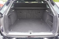 Audi A4 Quattro Avant 40 2.0 TDI quattro S line