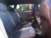 VW Golf VIII Variant 2.0 DSG R 4Motion