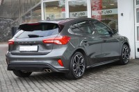 Ford Focus 1.0 M-Hybrid ST-Line X