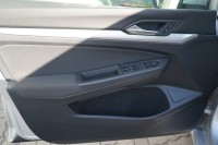 VW Golf VIII Variant 1.0 Active