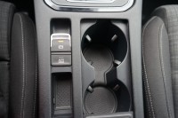 VW Passat Variant 1.5 TSI DSG R-Line