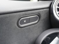 Mercedes-Benz A 200 A200 AMG Line