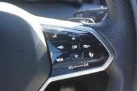 VW Golf VIII Variant 2.0 TSI DSG R-Line