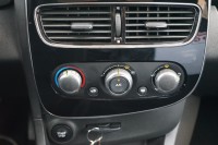 Renault Clio IV 0.9 TCe 75 Limited Black Sport