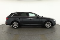 Audi A4 Avant 40 TFSI advanced