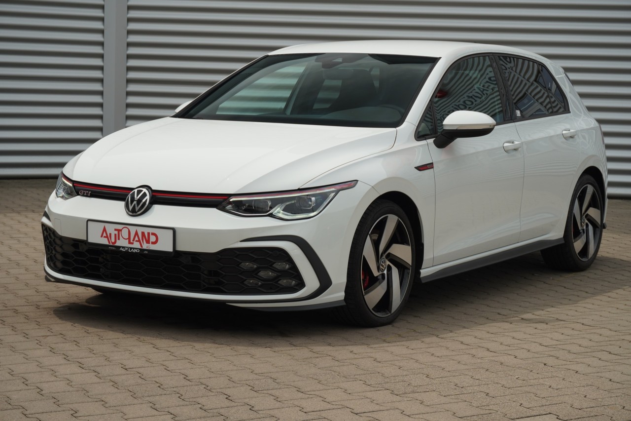 VW Golf VIII 2.0 TSI GTI DSG
