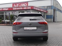 VW Golf VIII 1.0 eTSI Life DSG