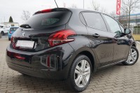 Peugeot 208 1.2 PureTech 110 Signature