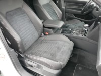 VW Passat Variant GTE