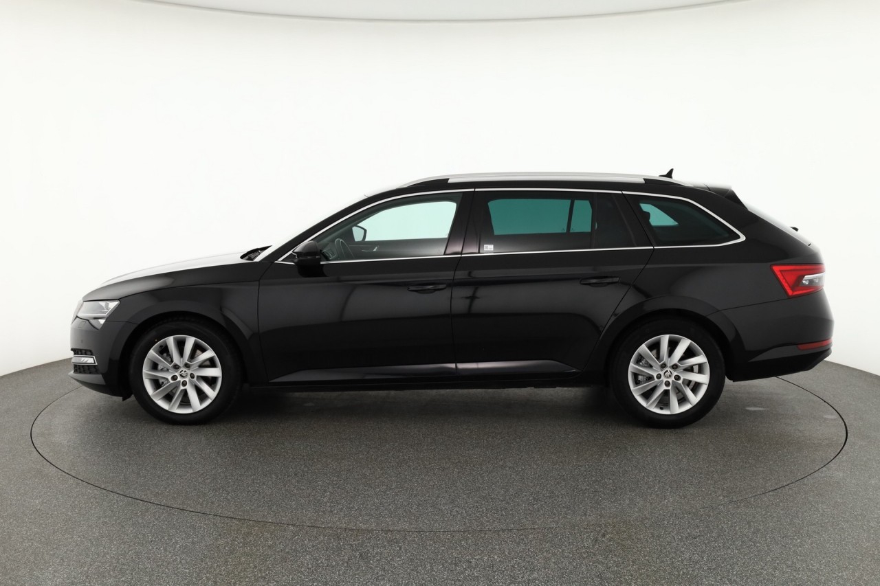 Skoda Superb 2.0 TDI DSG Style