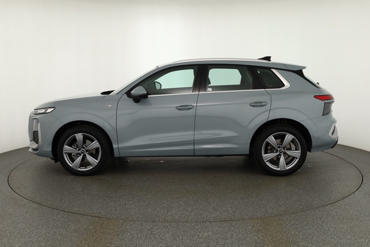 Audi Q3 1.5 TFSI s-line s-tronic n.Modell