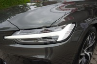 Volvo V60 B4 D Geartronic R Design