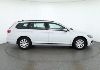 VW Passat Variant 1.5 TSI