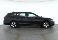 VW Passat Variant 1.5 eTSI DSG