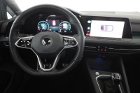 VW Golf VIII 1.5 TSI R-Line