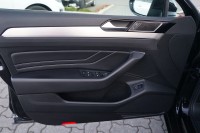 VW Passat Variant 2.0 TDI DSG Elegance 4Motion