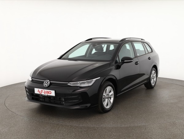 VW Golf VIII Variant 1.5 TSI