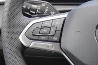 VW T-Roc R-Line 1.5 eTSI DSG n.Modell