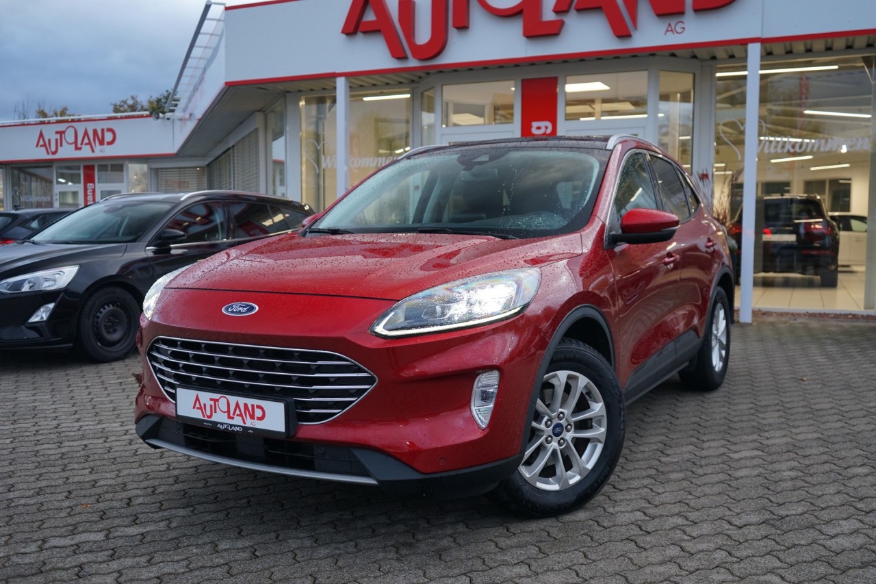 Ford Kuga 2.0 M-Hybrid Titanium