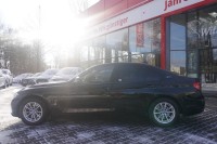 BMW 330 e iPerformance Advantage